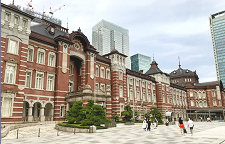東京駅徒歩4分の立地